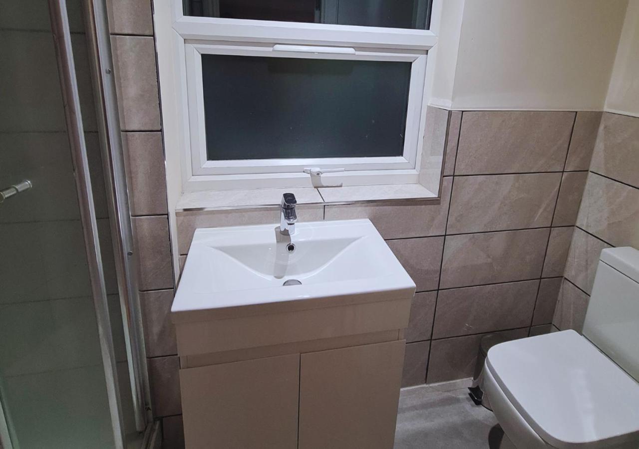Modern 2 Bedroom Apartment In Peckham London Ngoại thất bức ảnh