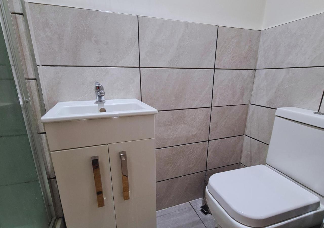 Modern 2 Bedroom Apartment In Peckham London Ngoại thất bức ảnh