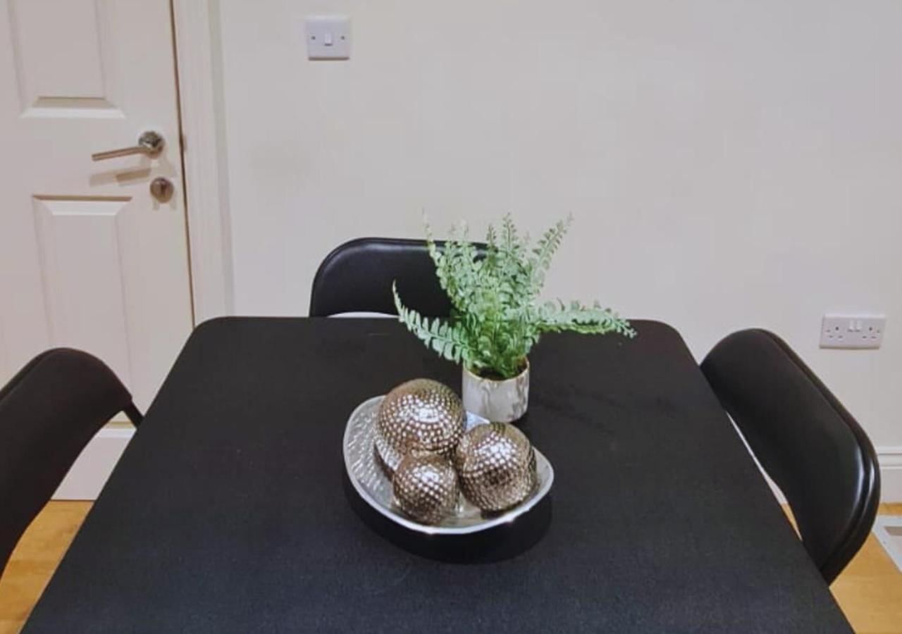 Modern 2 Bedroom Apartment In Peckham London Ngoại thất bức ảnh